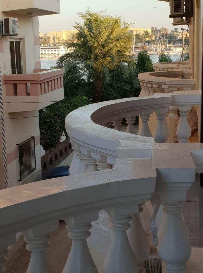 Soliman Nile View Luxor Buitenkant foto