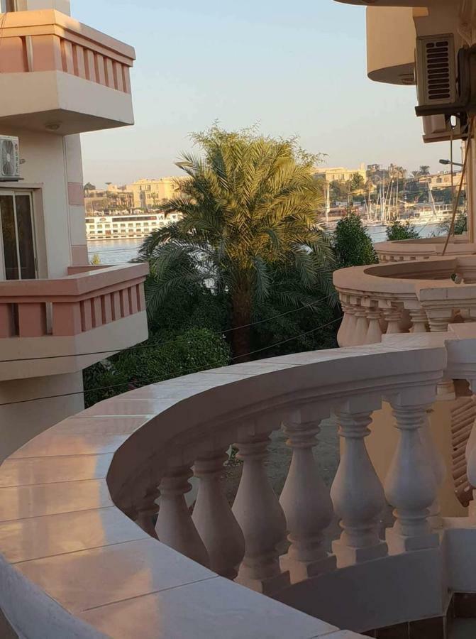 Soliman Nile View Luxor Buitenkant foto